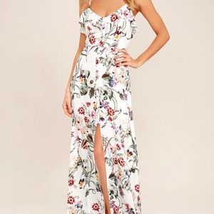 ✨SOLD✨ Floral Maxi Dress